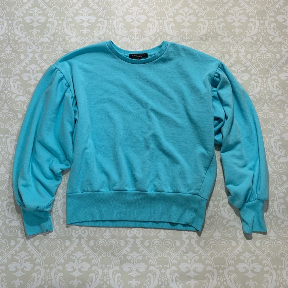 Romeo & Juliet couture puffy sleeved sweater Med